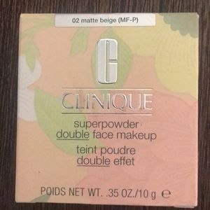 Clinique Face Powder